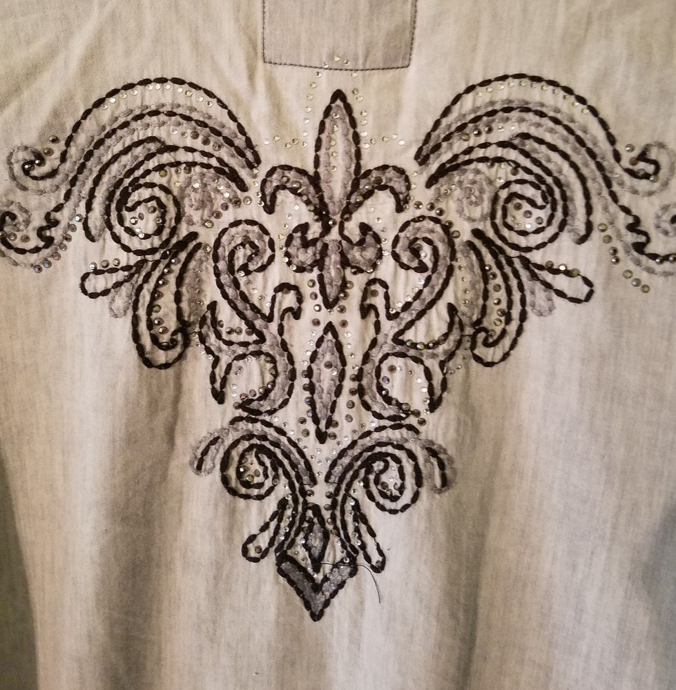 Maurices Button-up - Picture 5 of 5